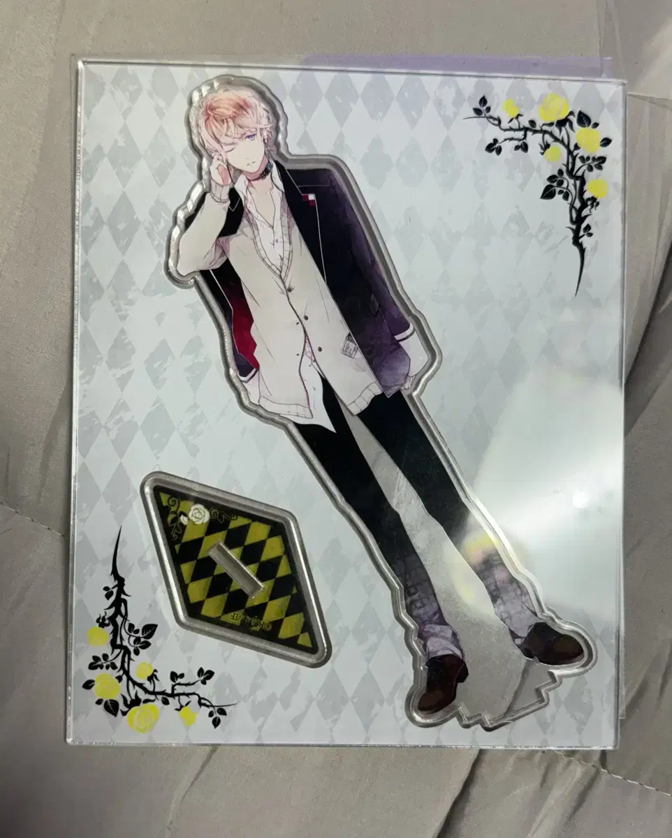 Price 9000 yen Diabolical Rubber Sakamaki Shoes Full Body acrylic Stands