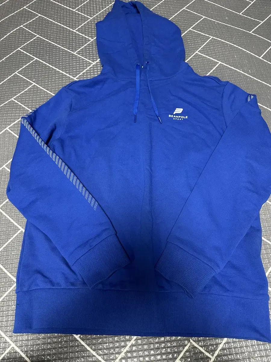 Beanpole hoodie for sale