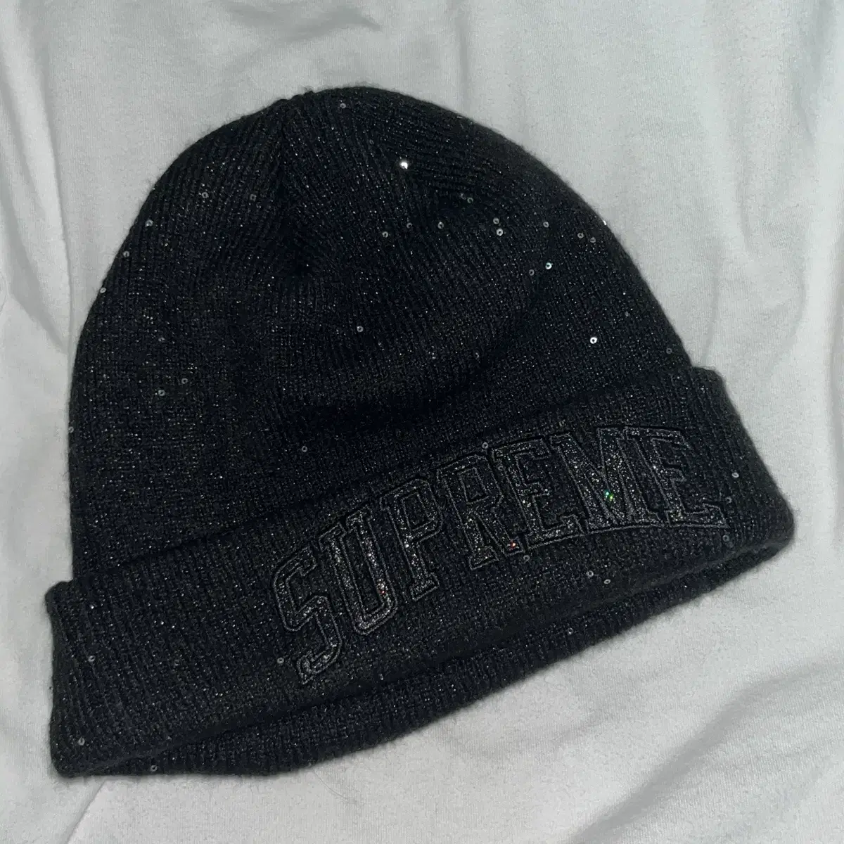 Supreme New Era Metallic Arc Beanie Black