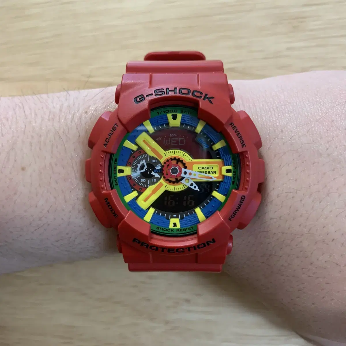 지샥 빅페이스 (G-SHOCK GA-110) 크레이지 레드 판매합니다