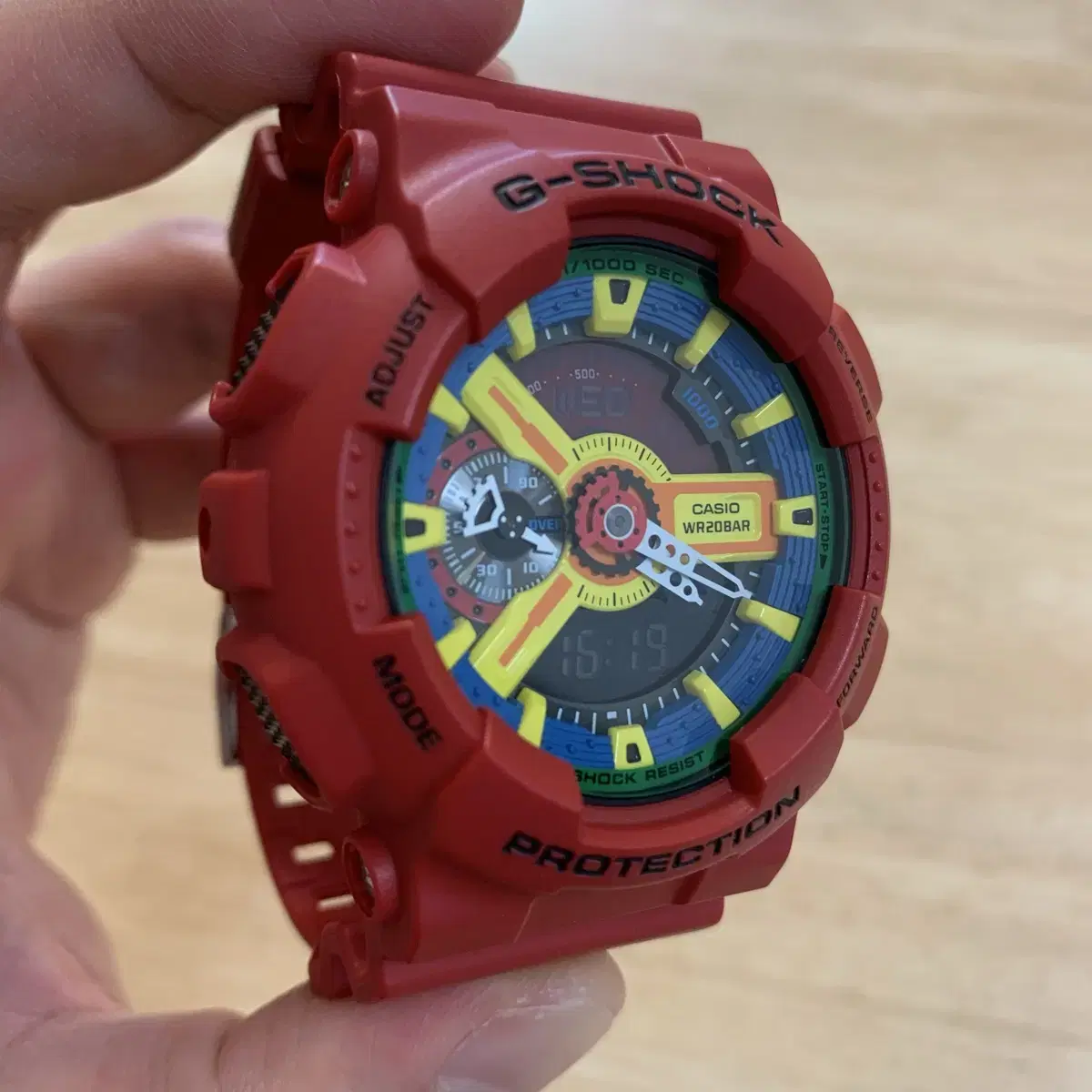 지샥 빅페이스 (G-SHOCK GA-110) 크레이지 레드 판매합니다