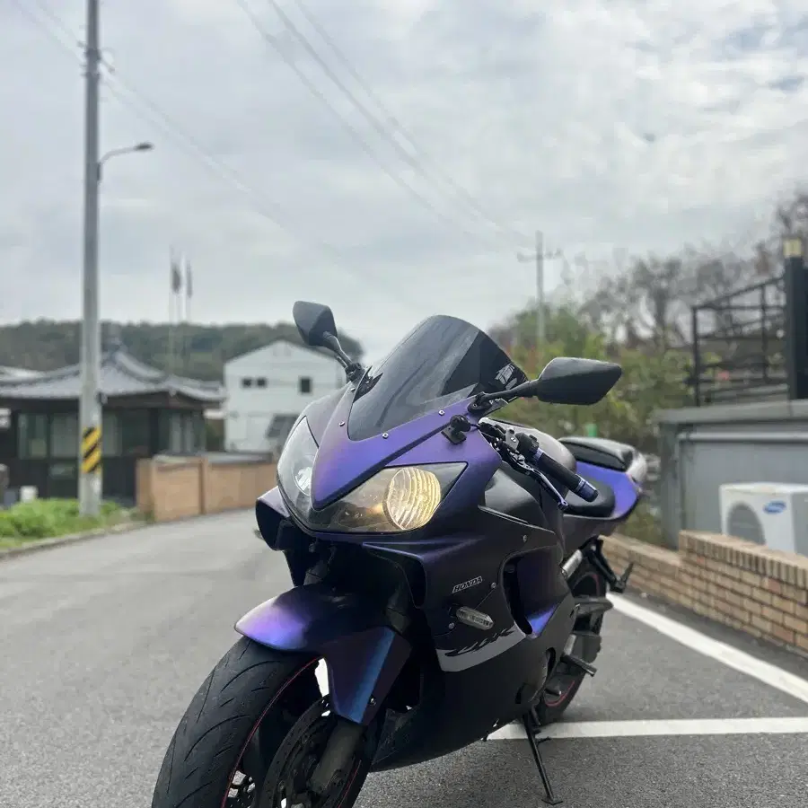 CBR600F4i