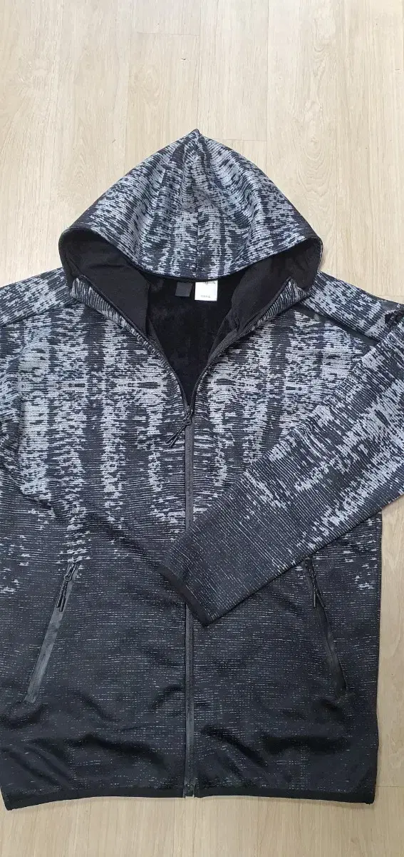 adidasMeltblown hoodies