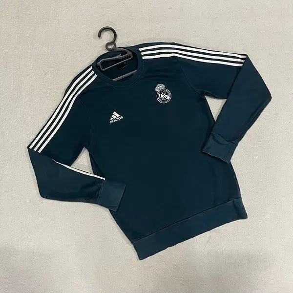 S Adidas Real Madrid Round Top B.2733