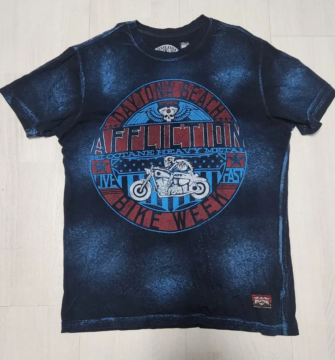 Affliction affliction S size short sleeve t-shirt bike week sells.