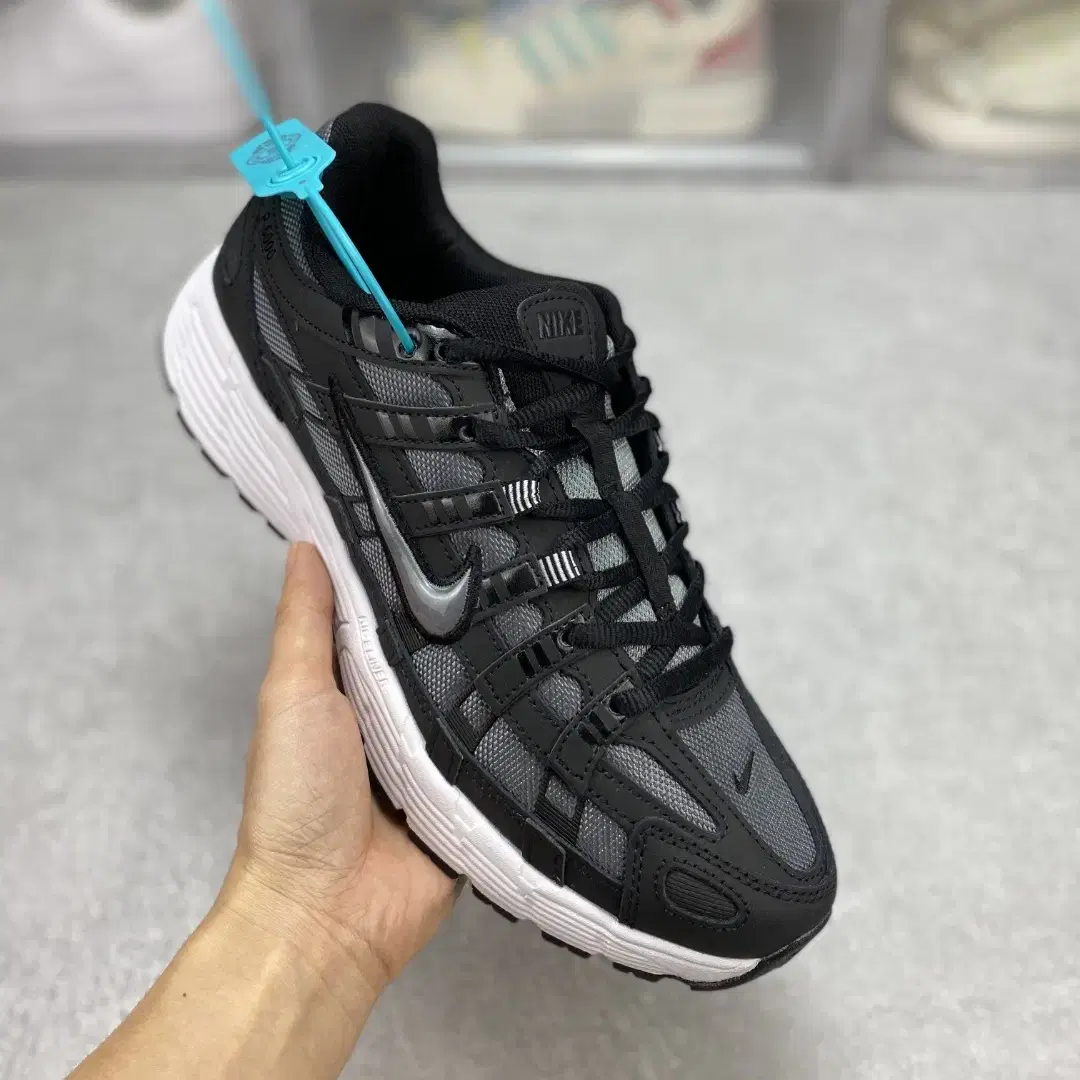 나이키 P-6000 블랙 NIKE 02-CD6404-003