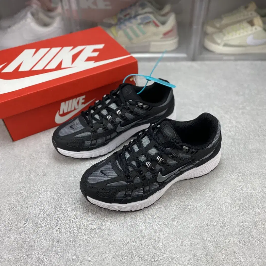 나이키 P-6000 블랙 NIKE 02-CD6404-003