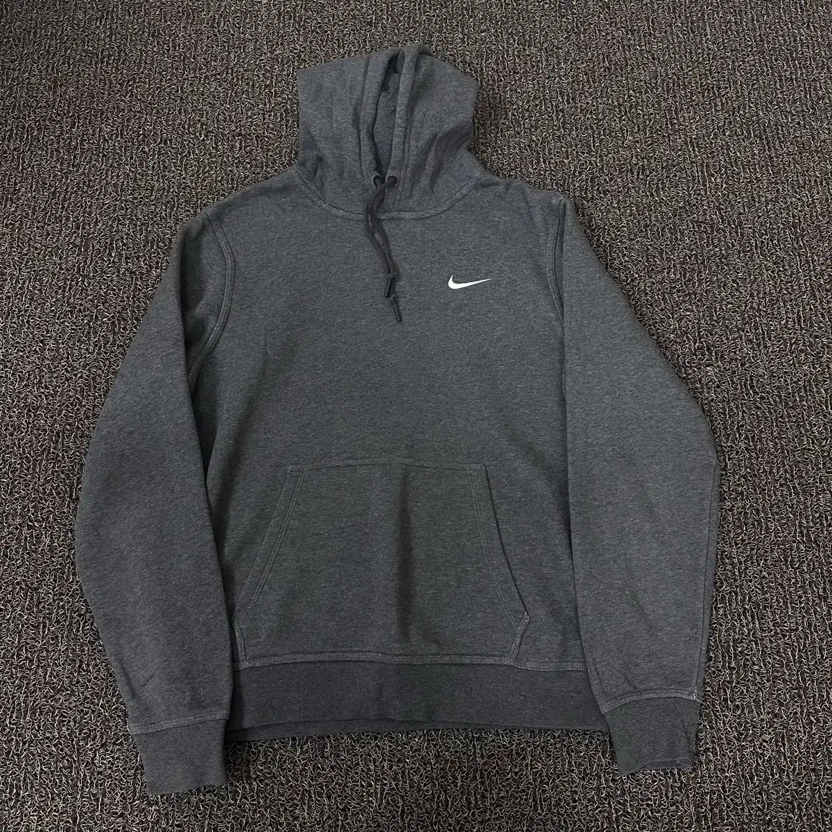 Nike Men's Brushed Hoodie Charcoal M