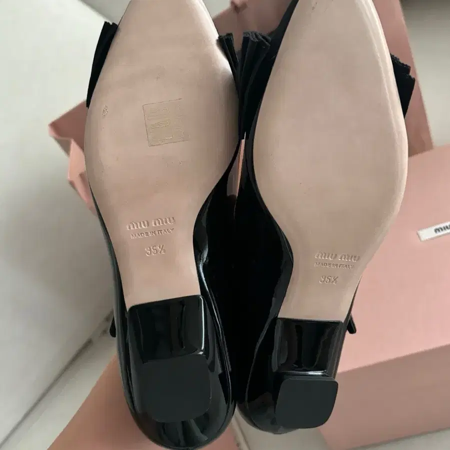 미우미우 miumiu 메리제인 리본 35.5 size (225) 새상품