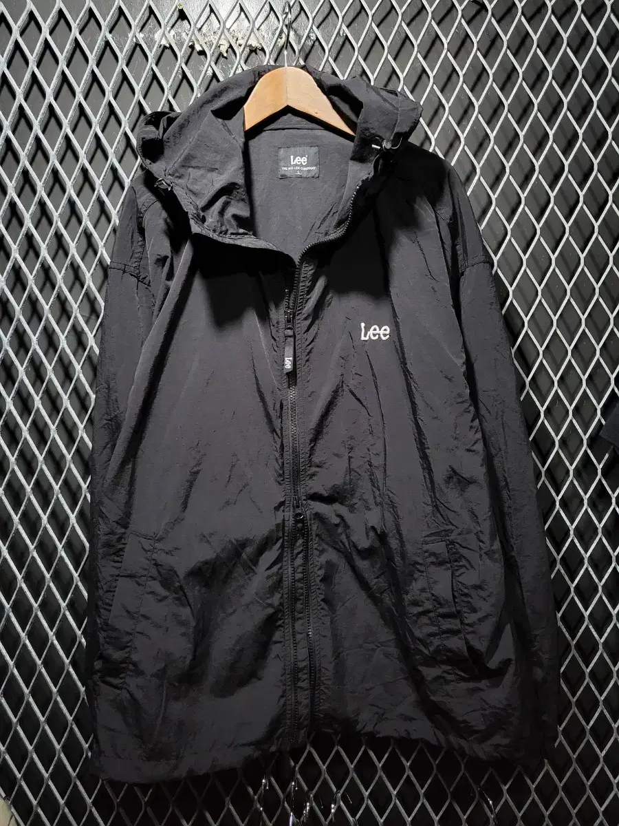 Lee Lee Nylon windbreaker