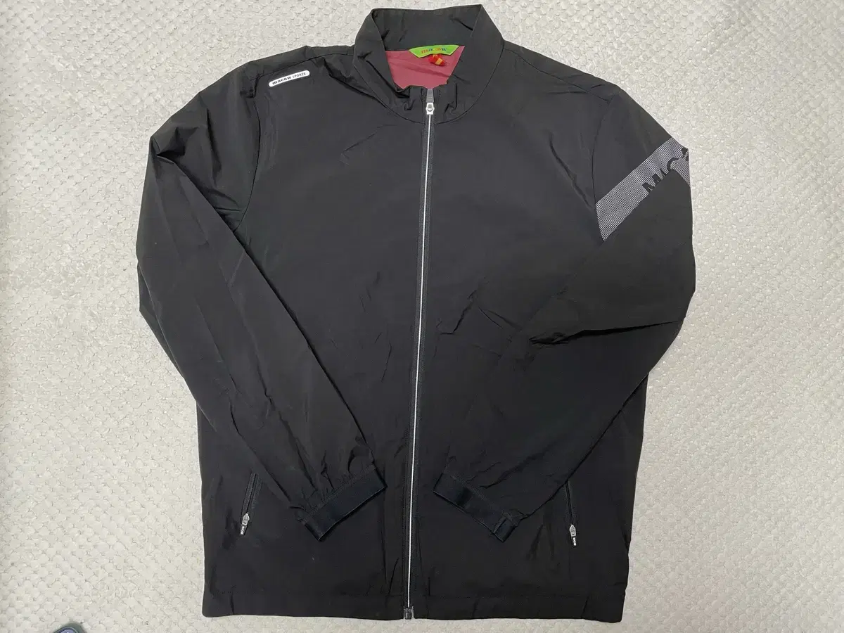 Adult Makau Windbreaker