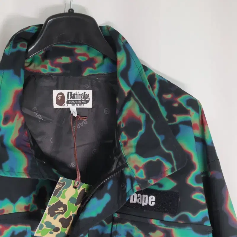 Bape 카모플라쥬 홀로그램 자켓 바람막이