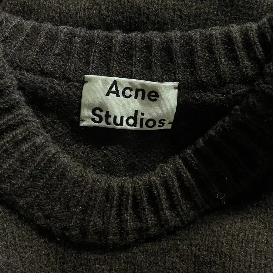 [L] acne studios 아크네 19FW KAI 니트 브라운