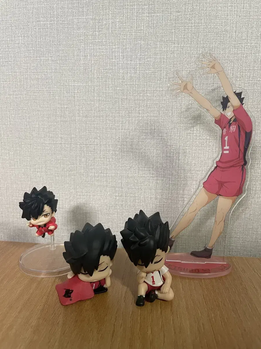 Haikyuu Kuroo Figures Shoulder Kung Onemoutan Acrylic Stand Jumping Ponkore