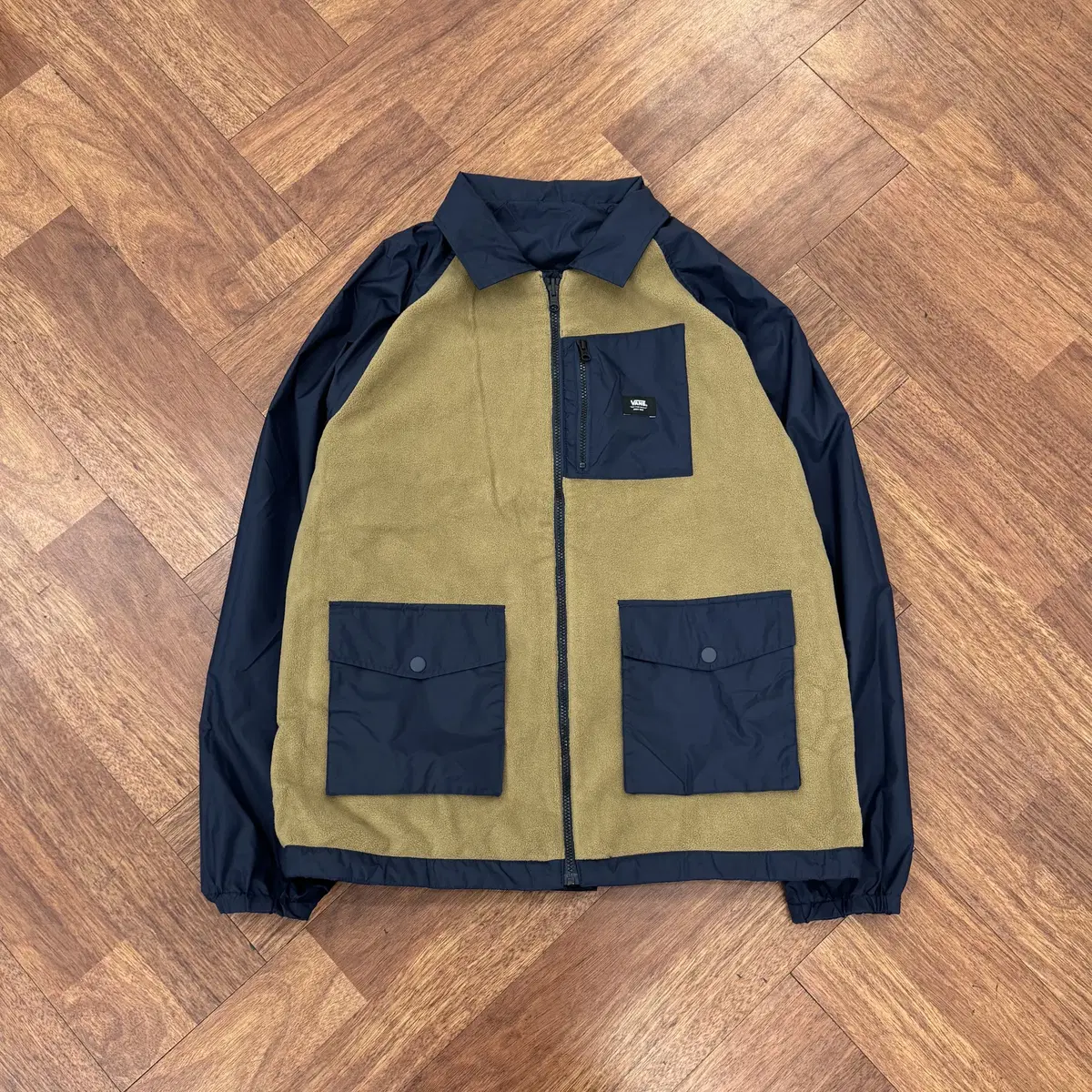 L VANS Vans Reversible Coach Jacket