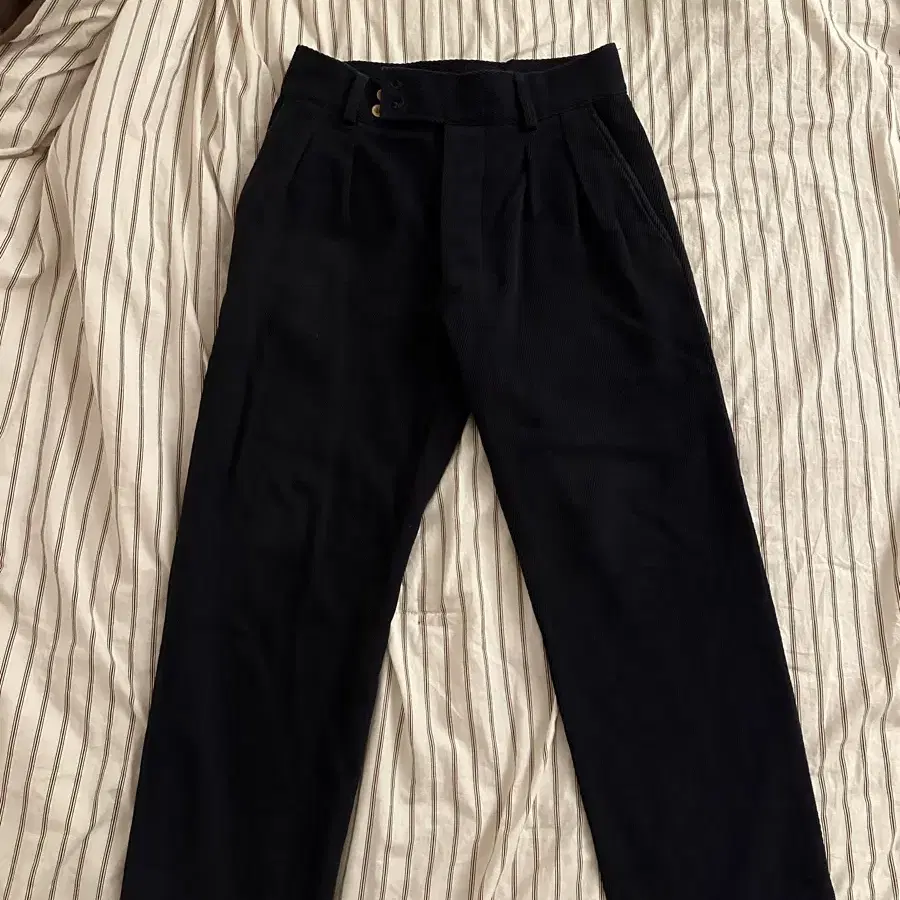 Avontade Corduroy Pants (S, 29-30) / 코모리