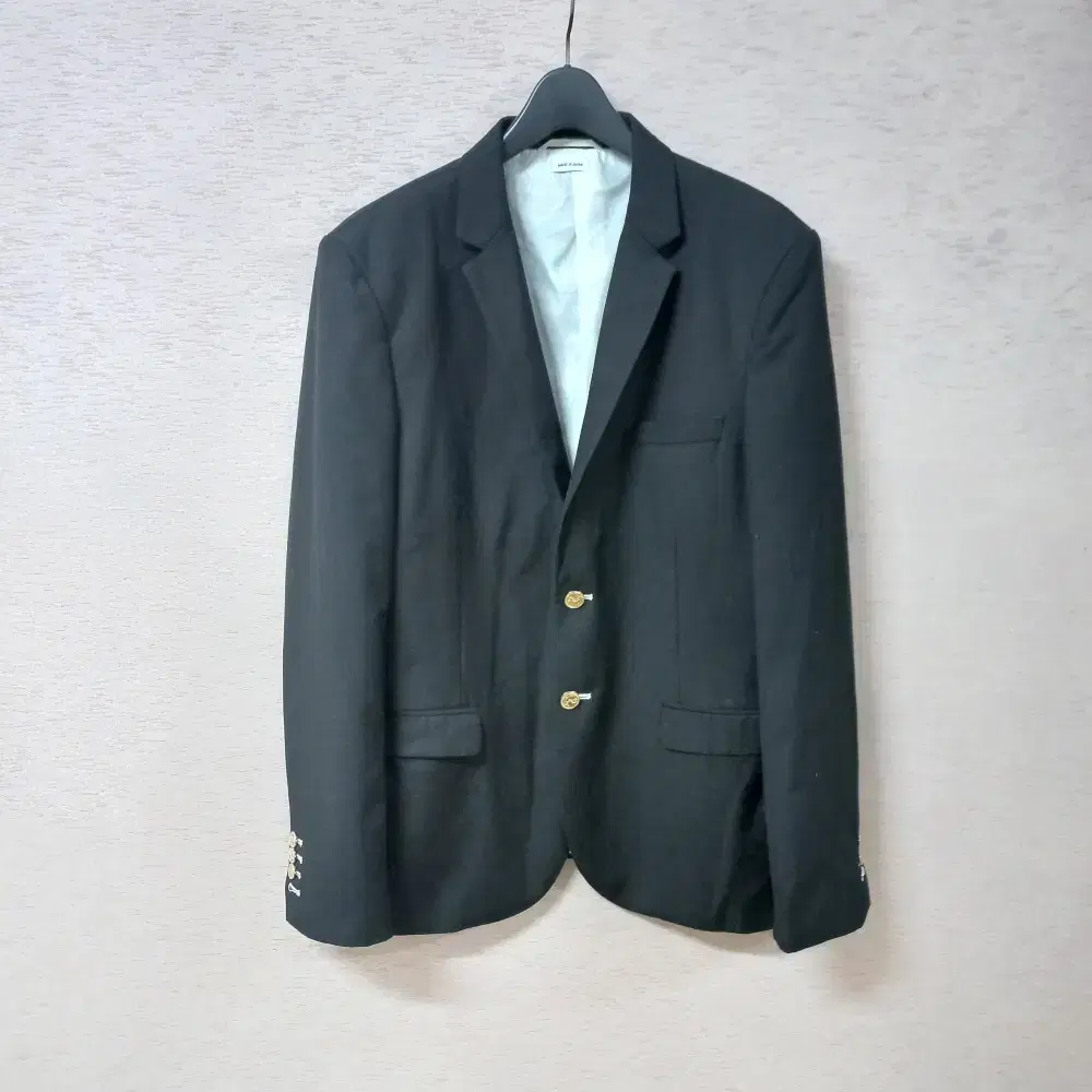 10-28/Kara Stitch Black Jacket Men