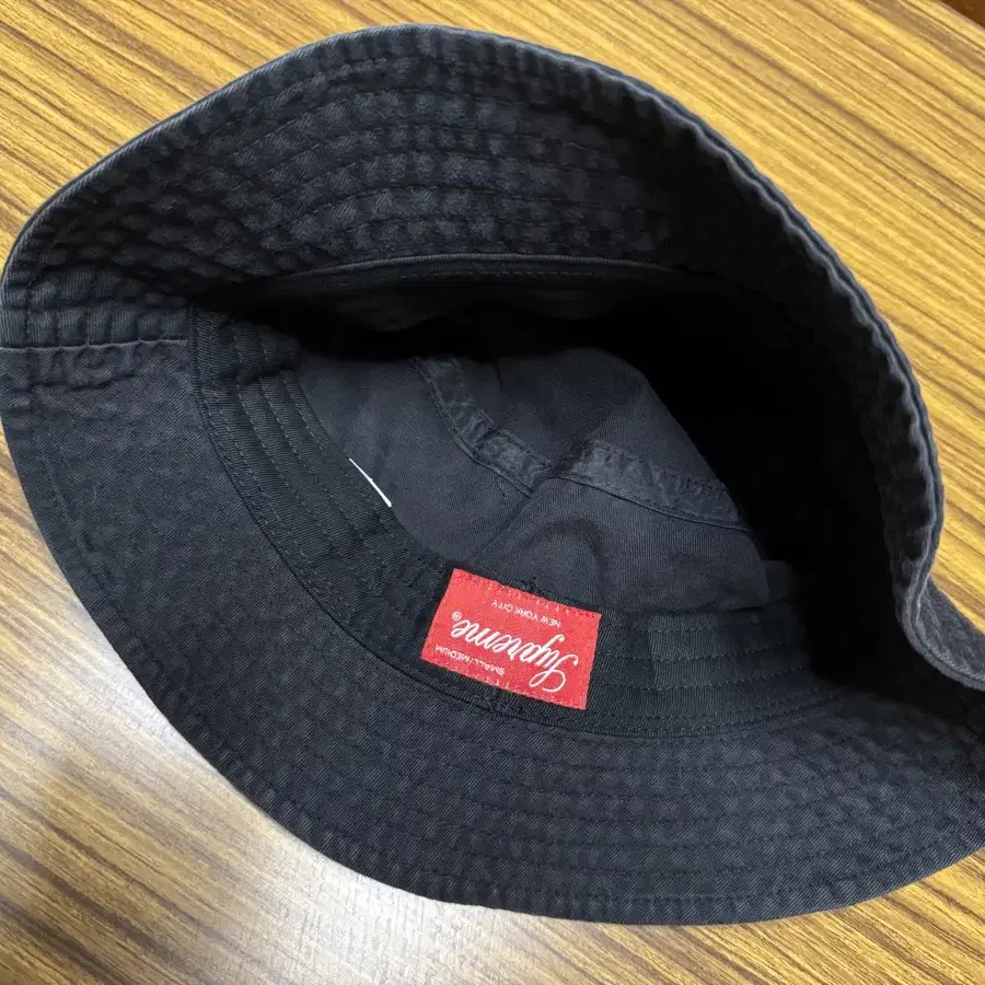 Supreme Outline Crusher Black