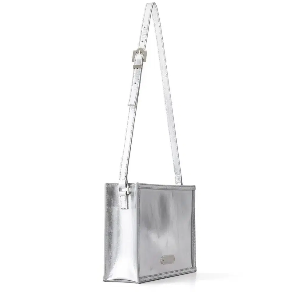 김해김 Small Tableau Leather Bag (Silver)