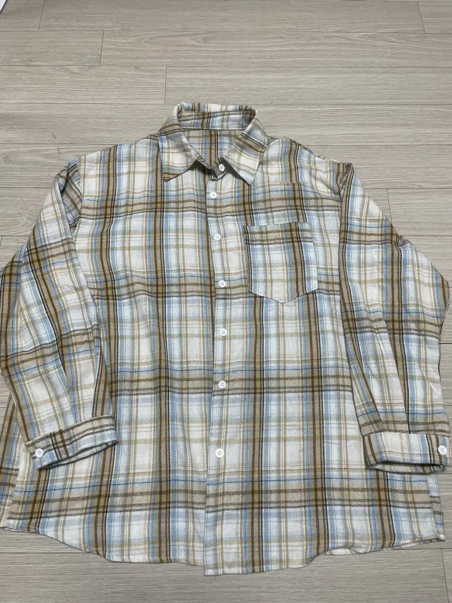 Unisex checked shirt