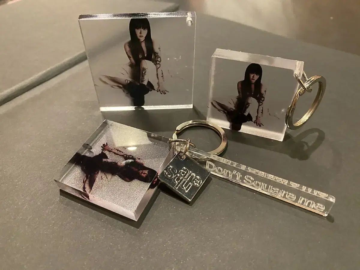 Baek Yerin SQUARE MD keyring (unsealed)