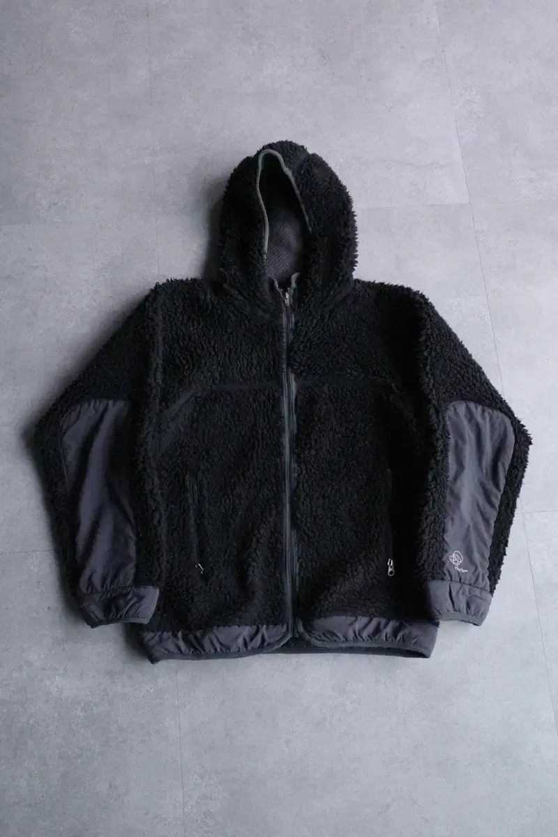 Patagonia Rhythm Fleece