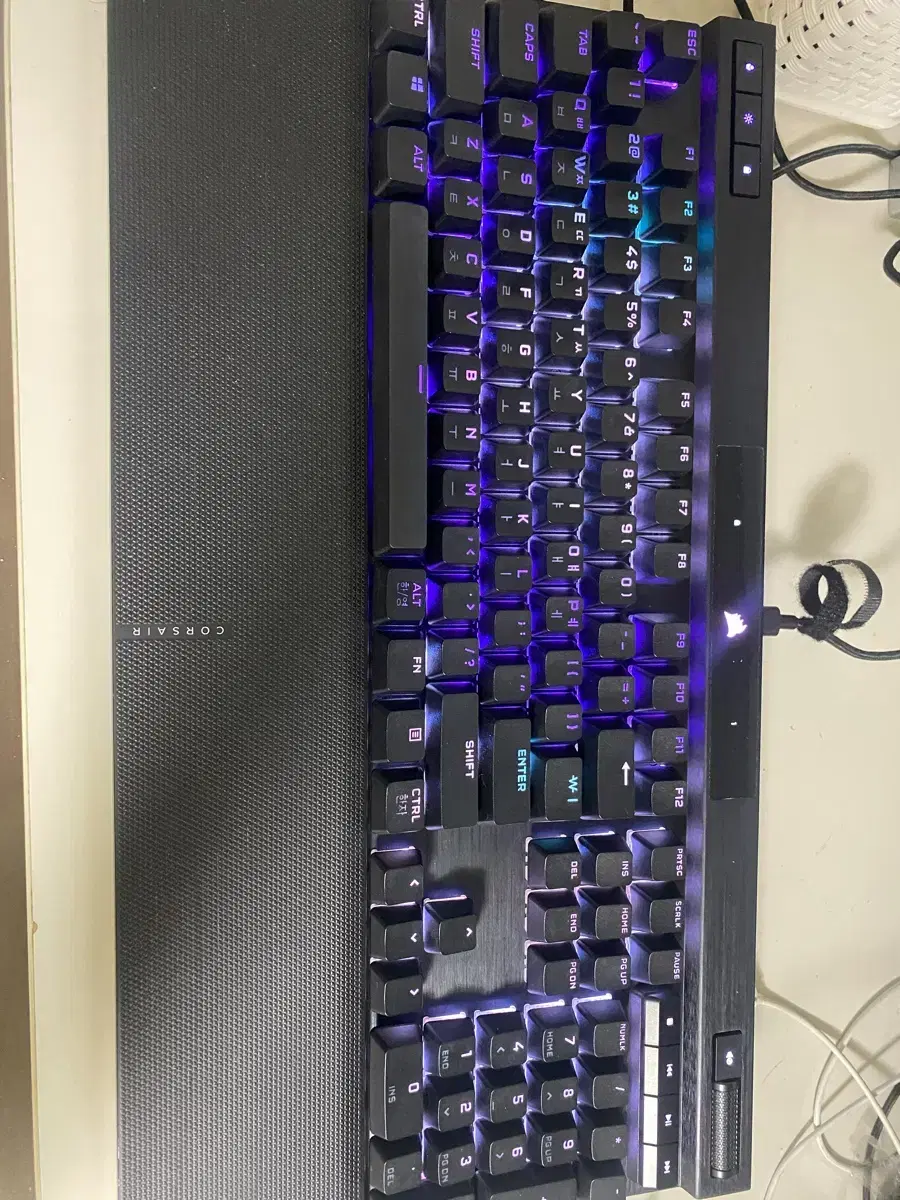 커세어 k70 RGB  pro 저소음적축