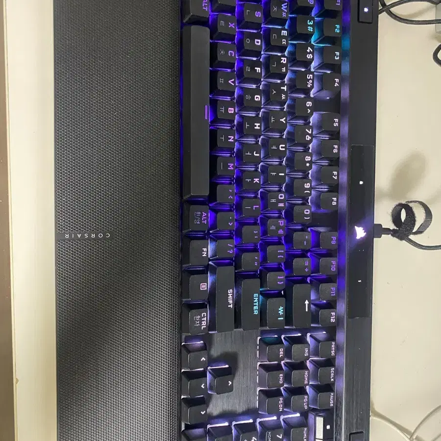 커세어 k70 RGB  pro 저소음적축