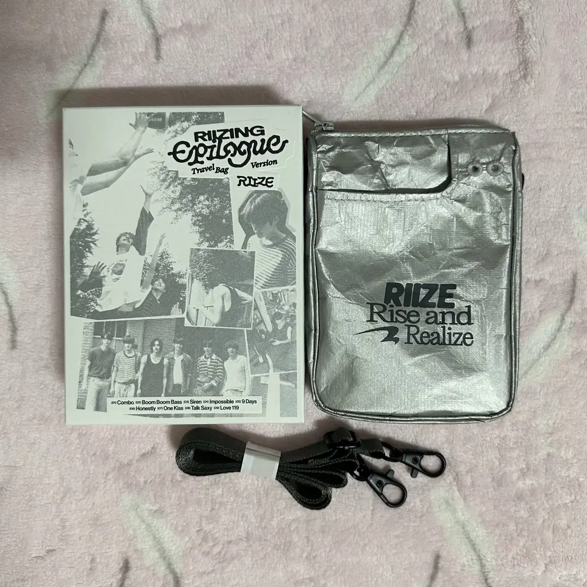 Rize Rize Epilogue Travel Bag Bag Silver PhotocardX