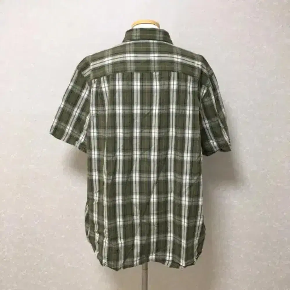 2XL 칼하트 반팔 셔츠. Carhartt (c28)