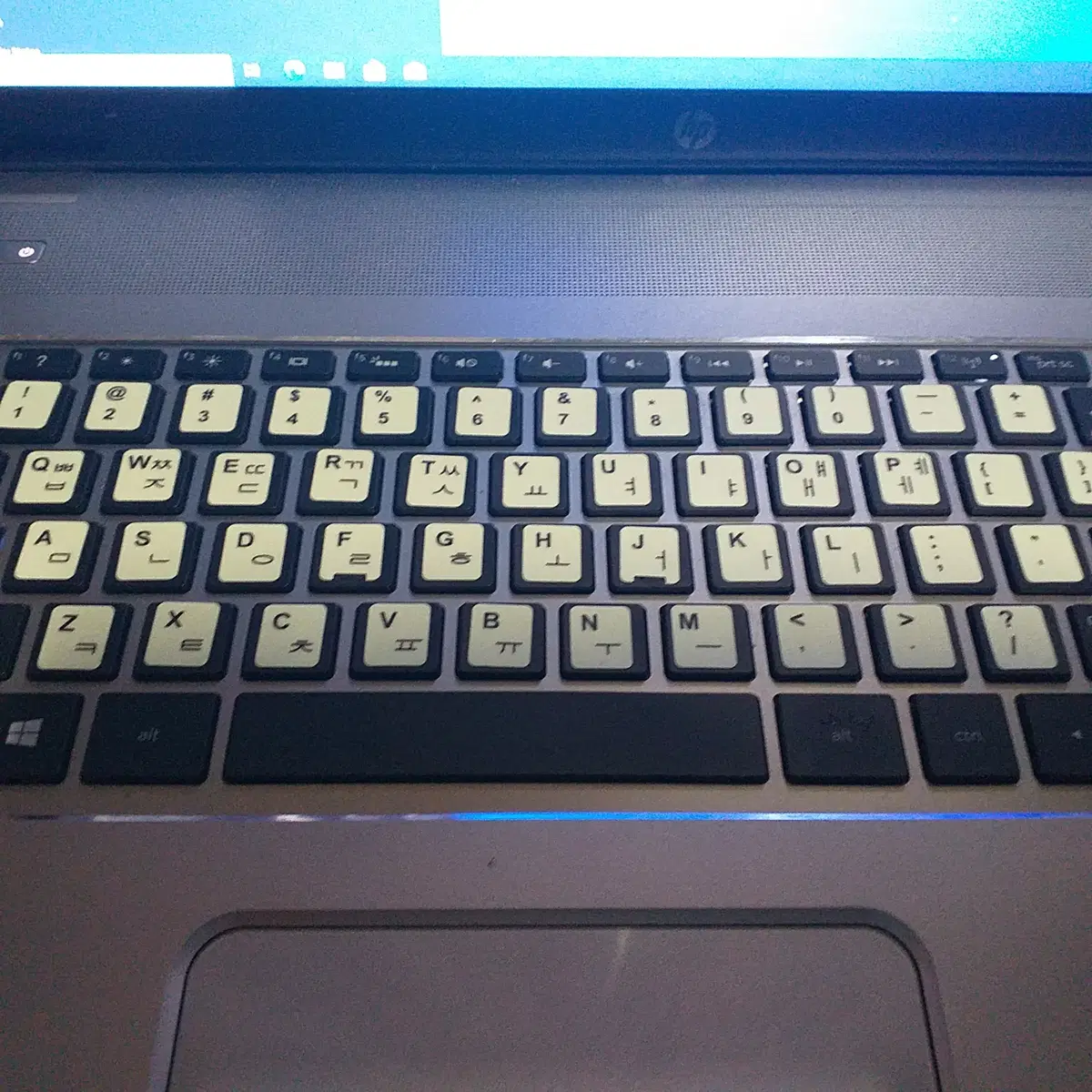 HP M7-J020DX i7-4700MQ 17인치 노트북