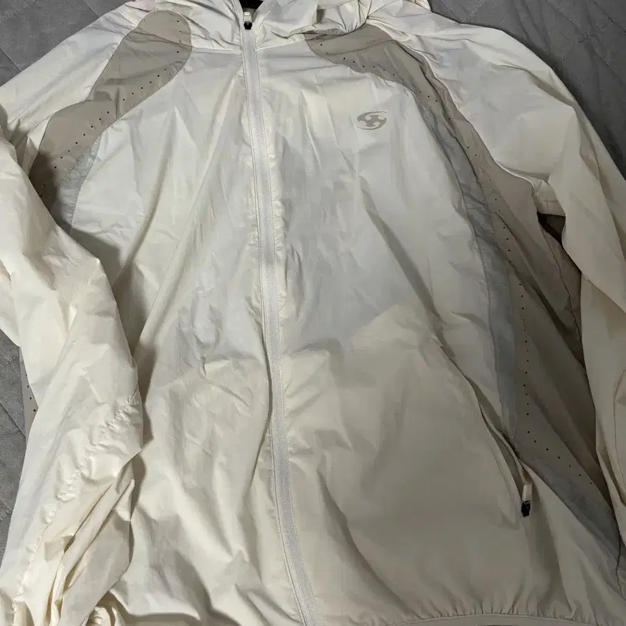 산산기어 running jacket 바람막이