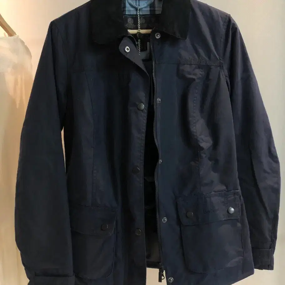 바버(Barbour) 왁스 누빔 재킷 UK8