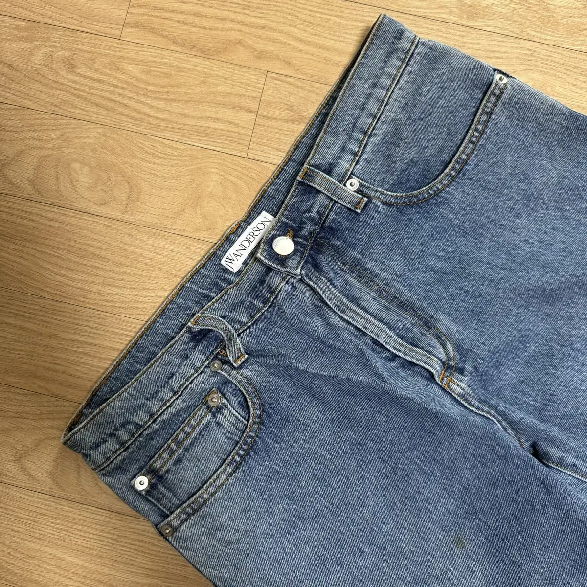 jw anderson jeans