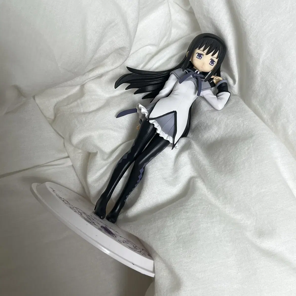 Rush!!! Mamama Akemi Homura DX Figures