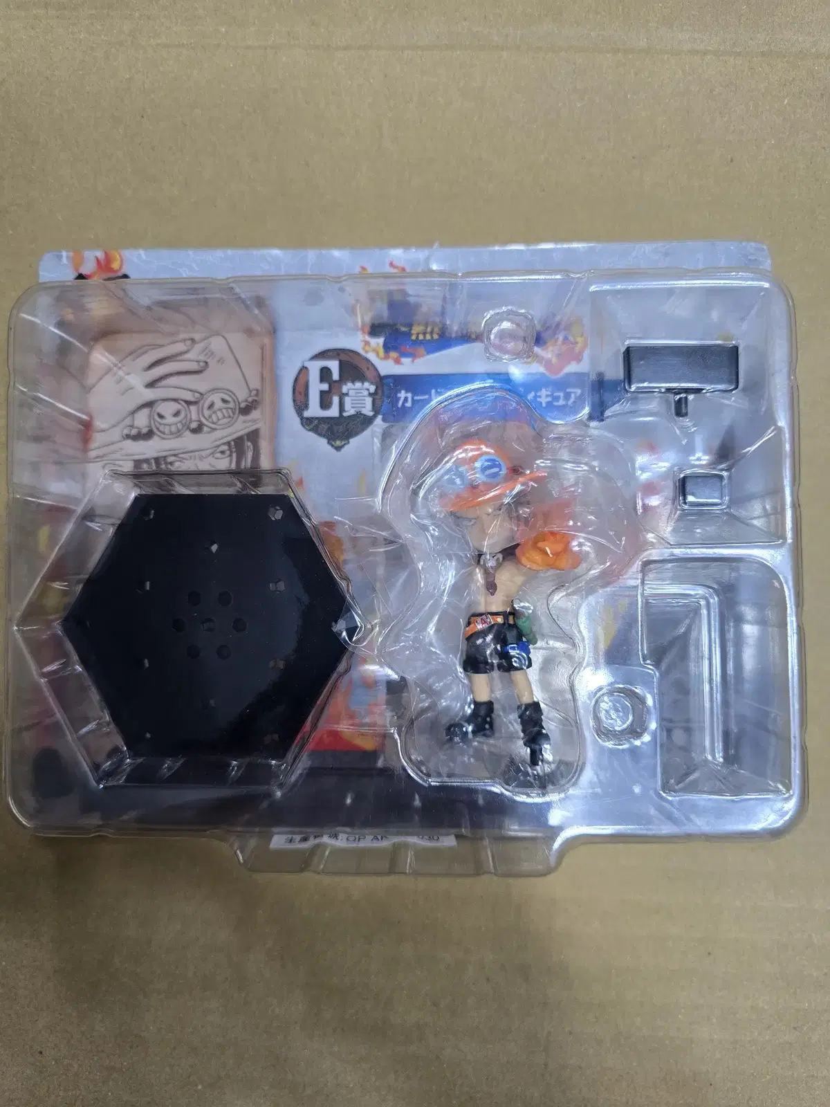 ONEPIECE Figure Collection First Lottery E Prize Fire Playing Ace Unsealed