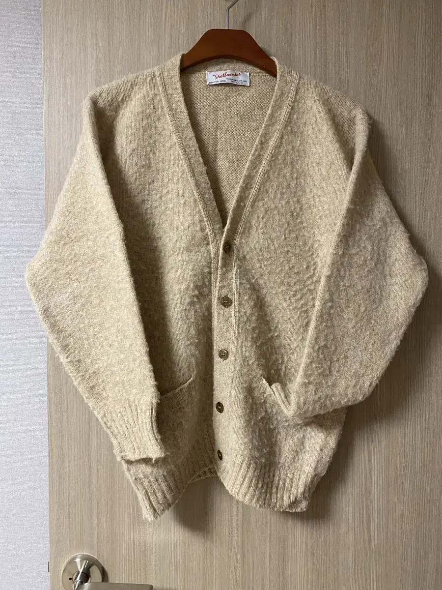 shetlander wool knit shetlander cardigan size 40