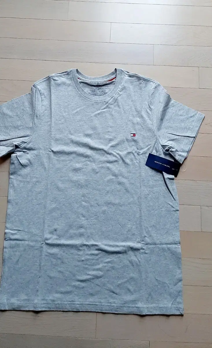 Tommy Hilfiger Vahn Tee New