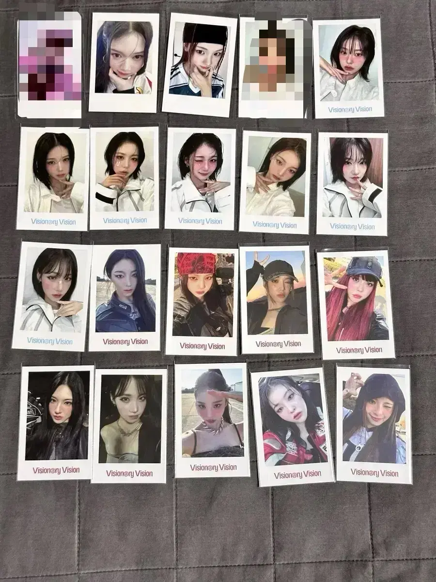 Triples pre-order benefit photocard unreleased photocard