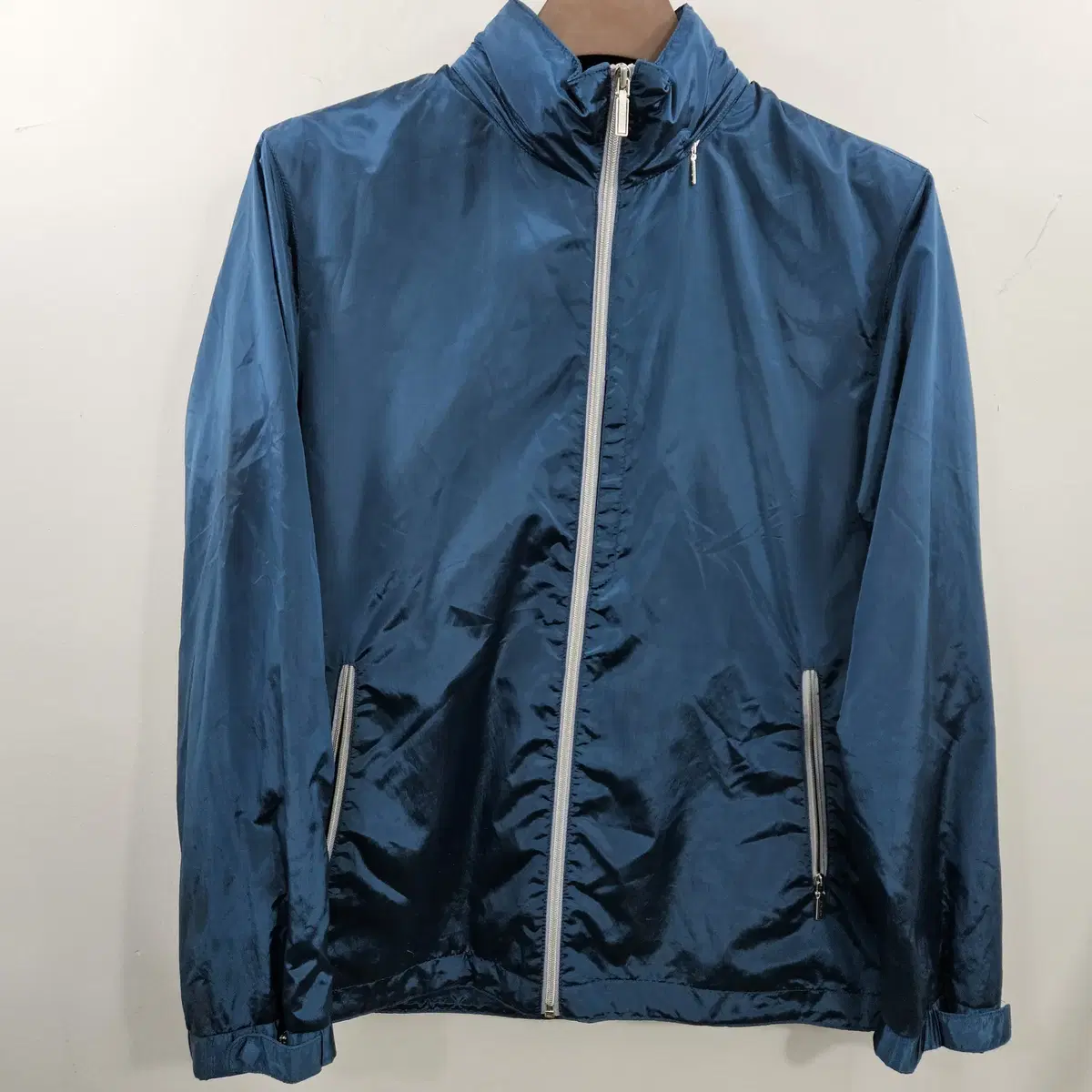 95) Givenchy Windbreaker