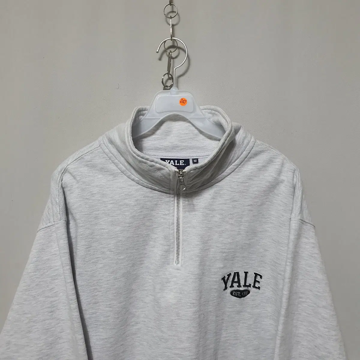 J-247 Yale Men's Vahn Zip-up M 22 years old