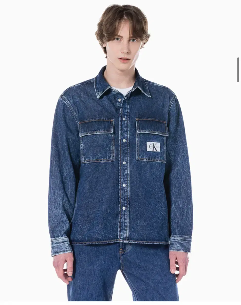 Calvin Klein Relaxed Fit Utility Denim Shirt M sells