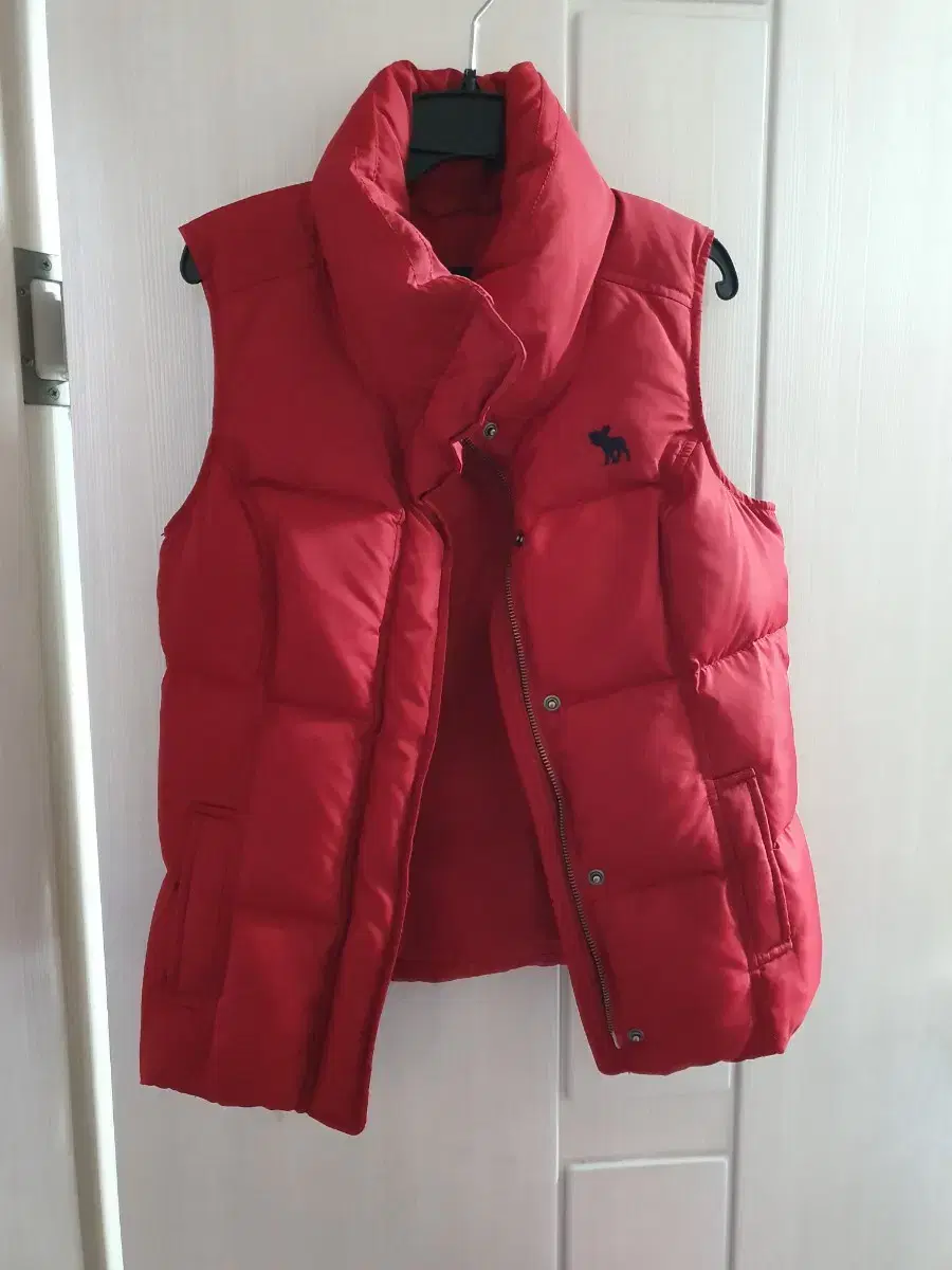 Abercrombie Duck Down Padded Vest XL Red Duck Vest Short Padded 44 55