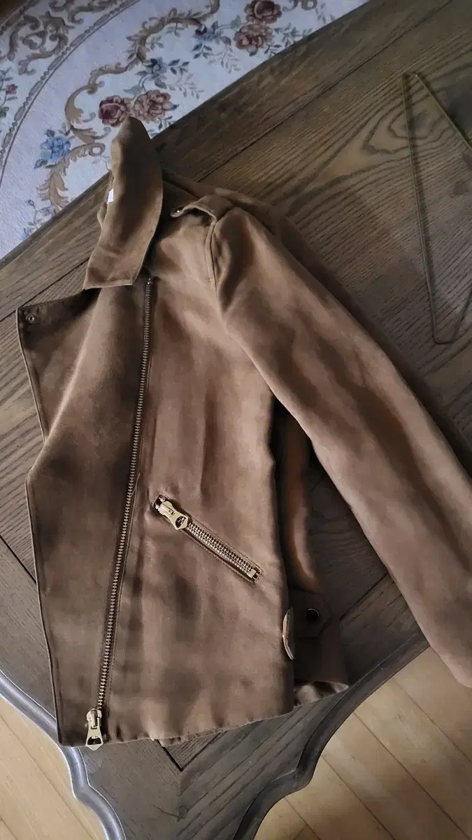 Women's suede jacket