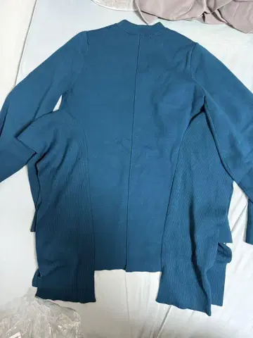 UN3D. COCOON SLEEVE DESIGN KT