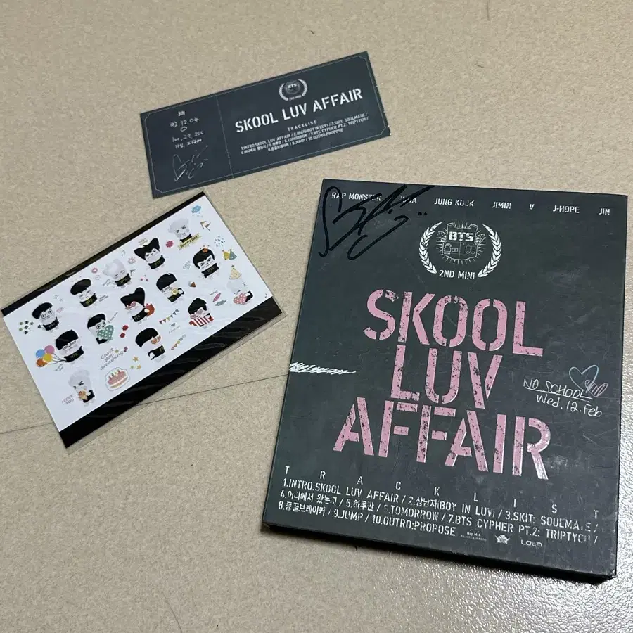 방탄 BTS 진 싸인 앨범 (SKOOL LUV AFFAIR)