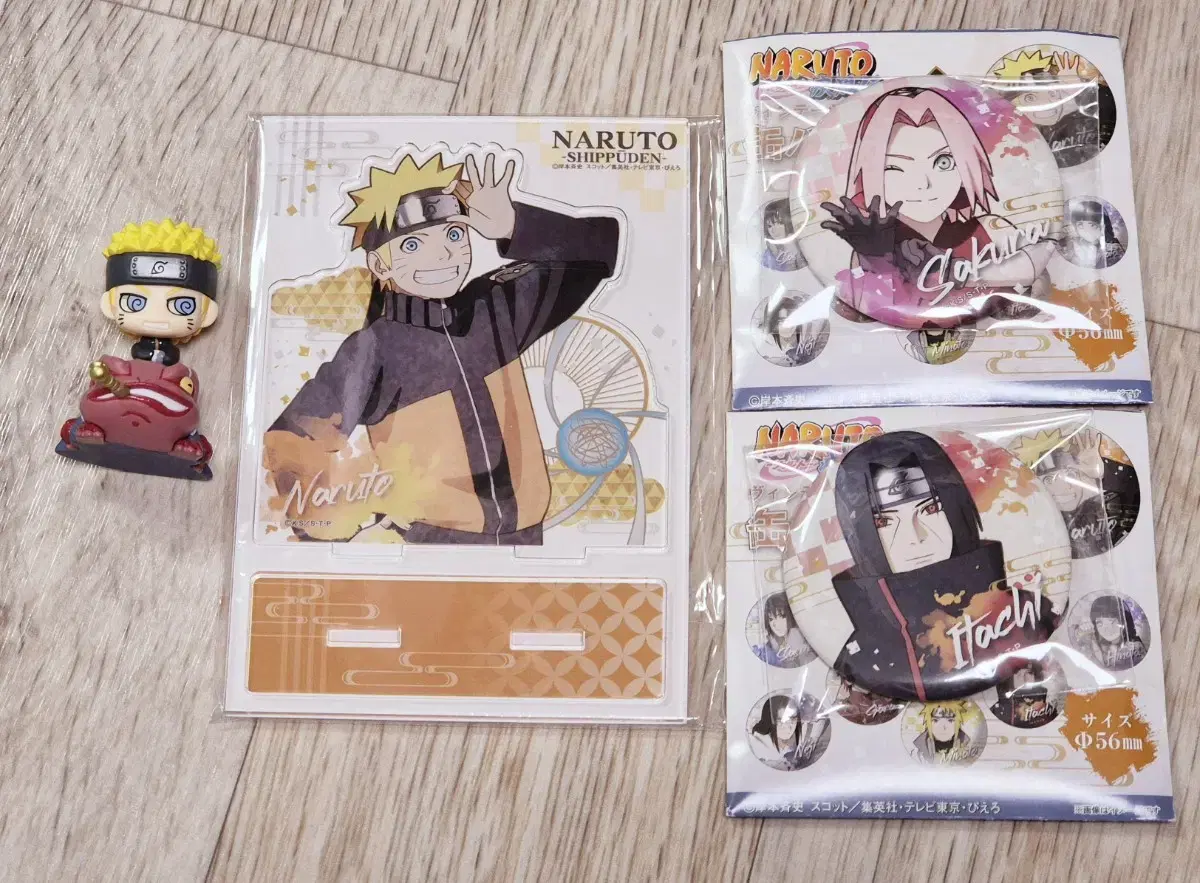 Naruto acrylic Badge Figures bulk WTS