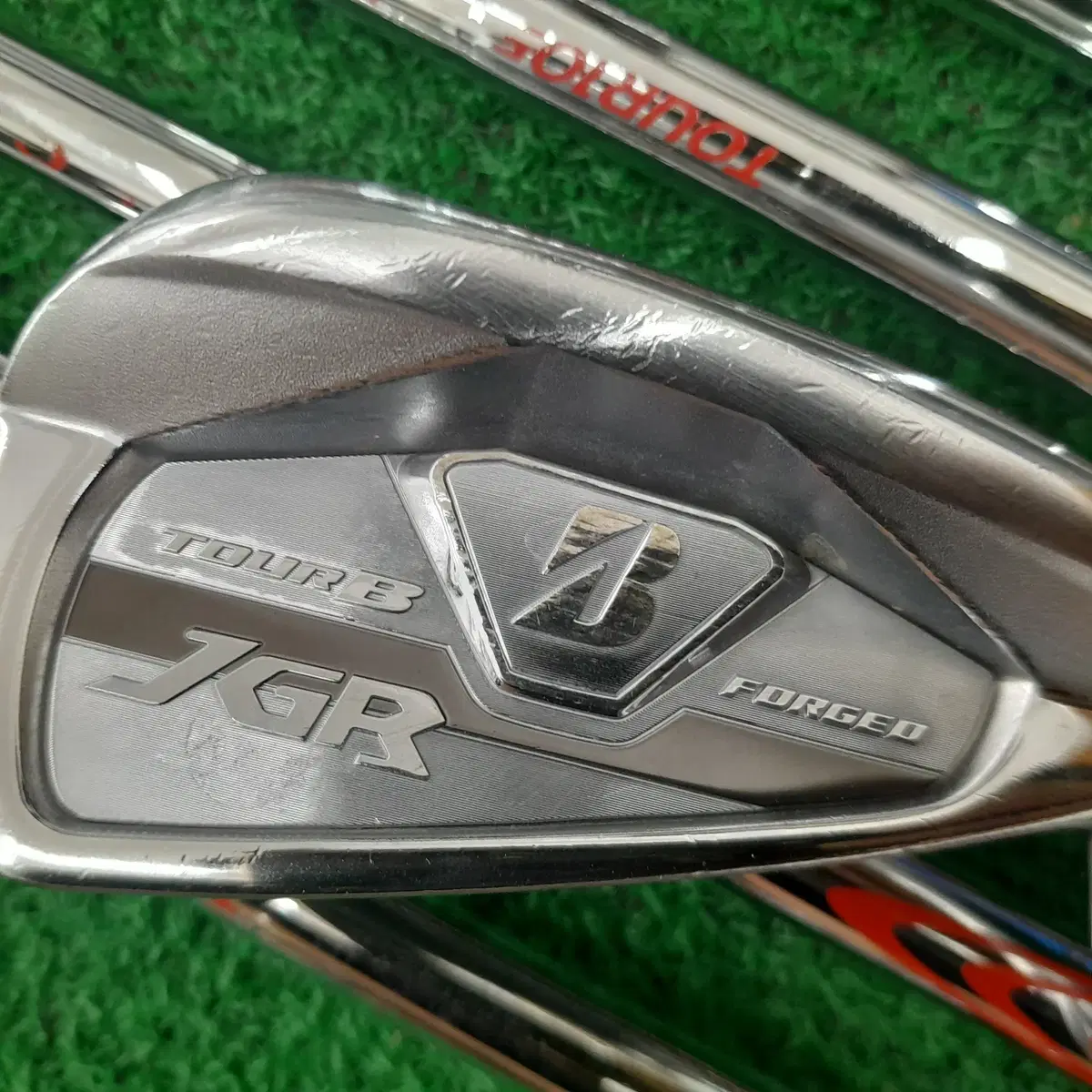 정품 브리지스톤 TOUR B JGR forged 경량스틸 아이언