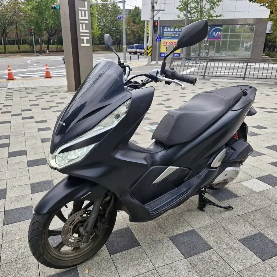 DB-069/ 혼다 / PCX /18년식/ 6.2만km /중고 오토바이