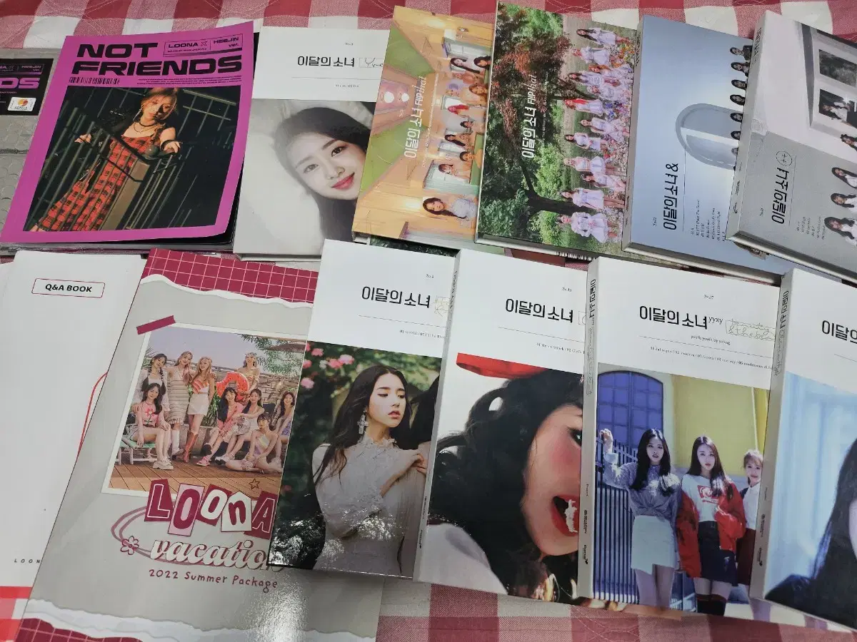 [Loona] A collection of legendary albums #honeytem